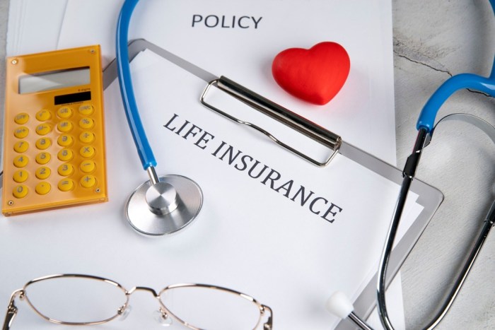 Finding affordable life insurance premiums for seniors