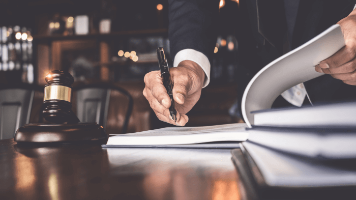 Car insurance lawyer specializing in policy disputes and breaches