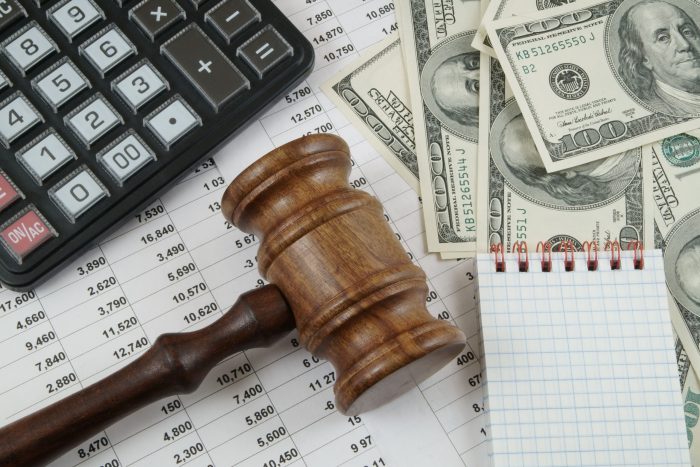 Car insurance lawyer consultation fees and payment options